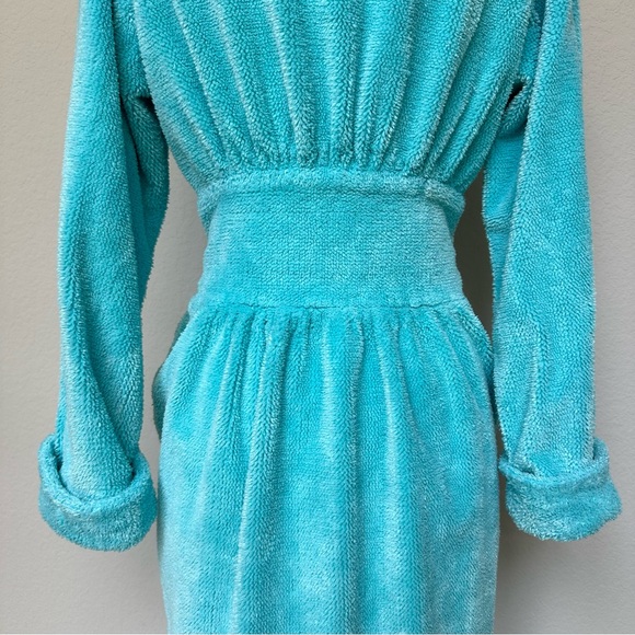 The Vermont Country Store Women’s Chenille Robe S - Picture 9 of 13